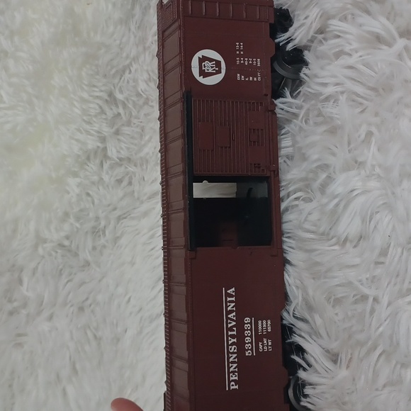 Lionel Box Car Trains Set of 2 - Picture 11 of 14